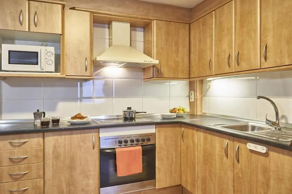 Bebarceloner Sant Andreu Apartments - 1 Bedroom