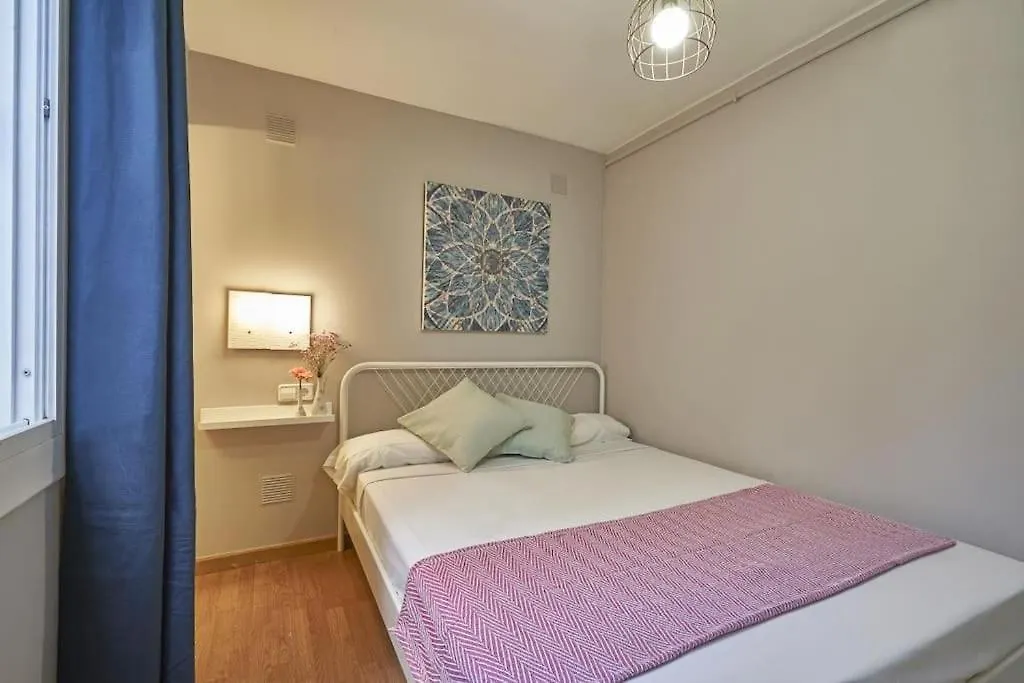 Bebarceloner Sant Andreu Apartments - 1 Bedroom